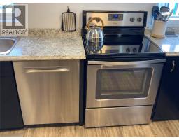 324 Hartland Avenue, Midway, BC V0H1M0 Photo 37