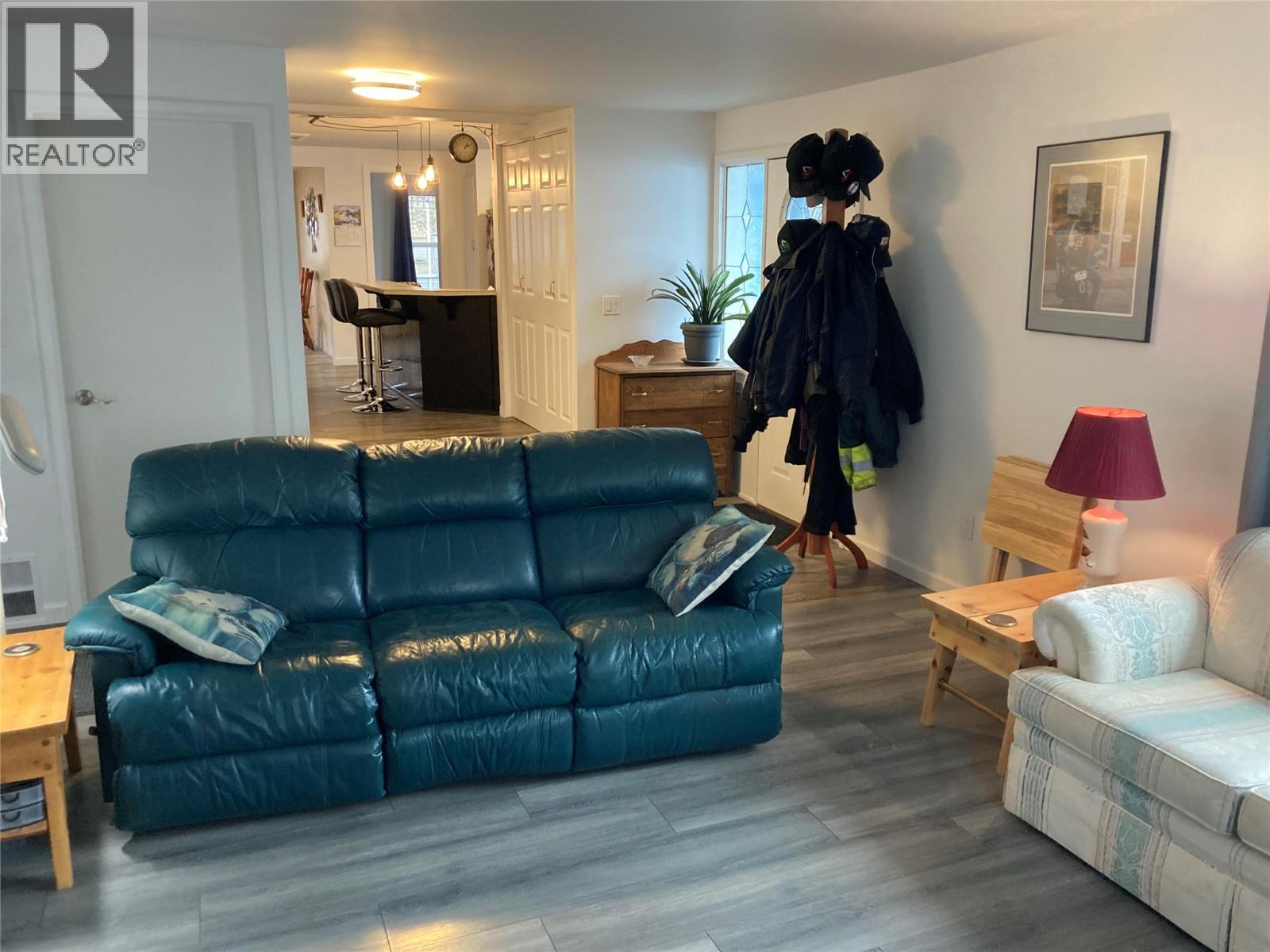 324 Hartland Avenue, Midway