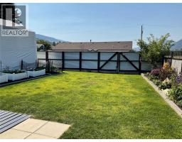 324 Hartland Avenue, Midway, BC V0H1M0 Photo 15