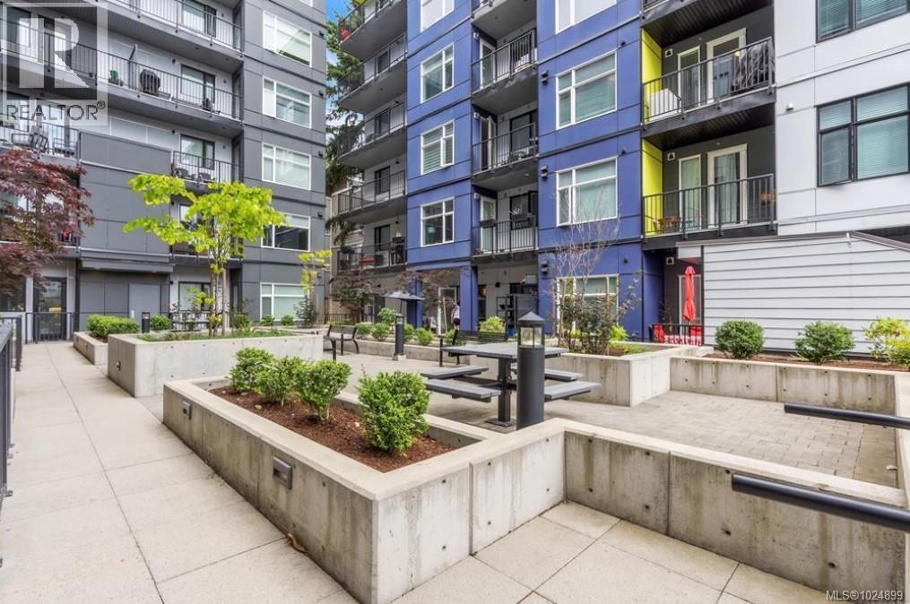 104 868 Orono Avenue, Langford