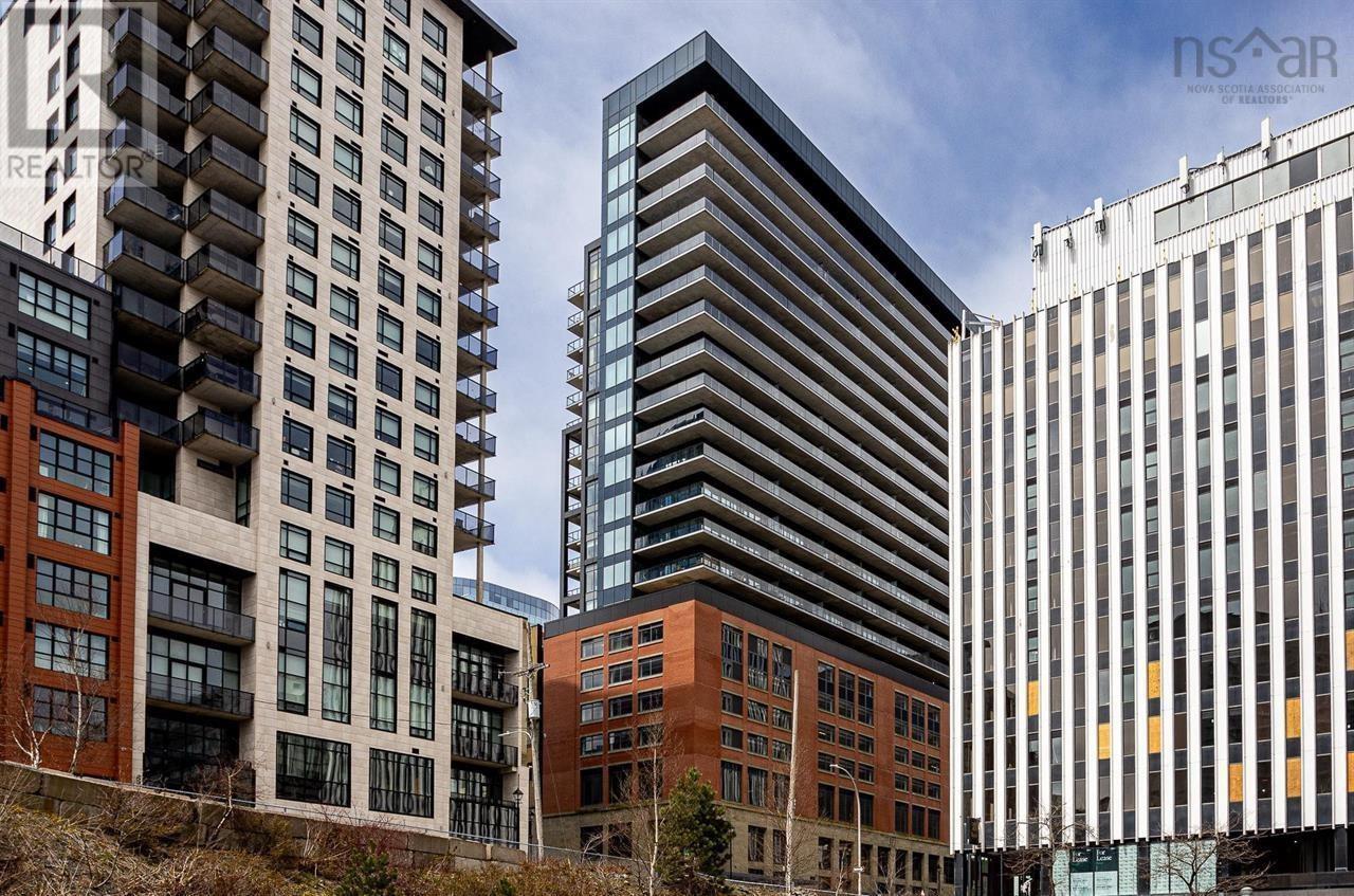 Property 35 of 36 of 1006 1650 Granville Street