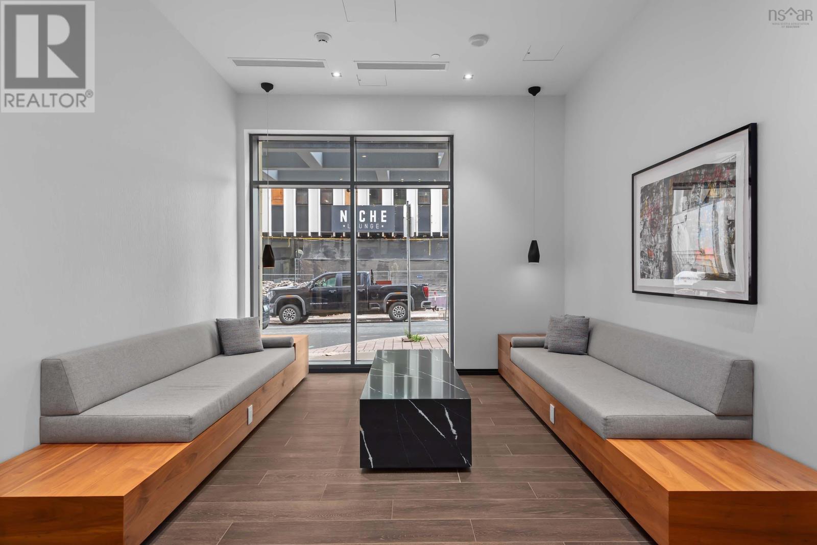 Property 33 of 36 of 1006 1650 Granville Street