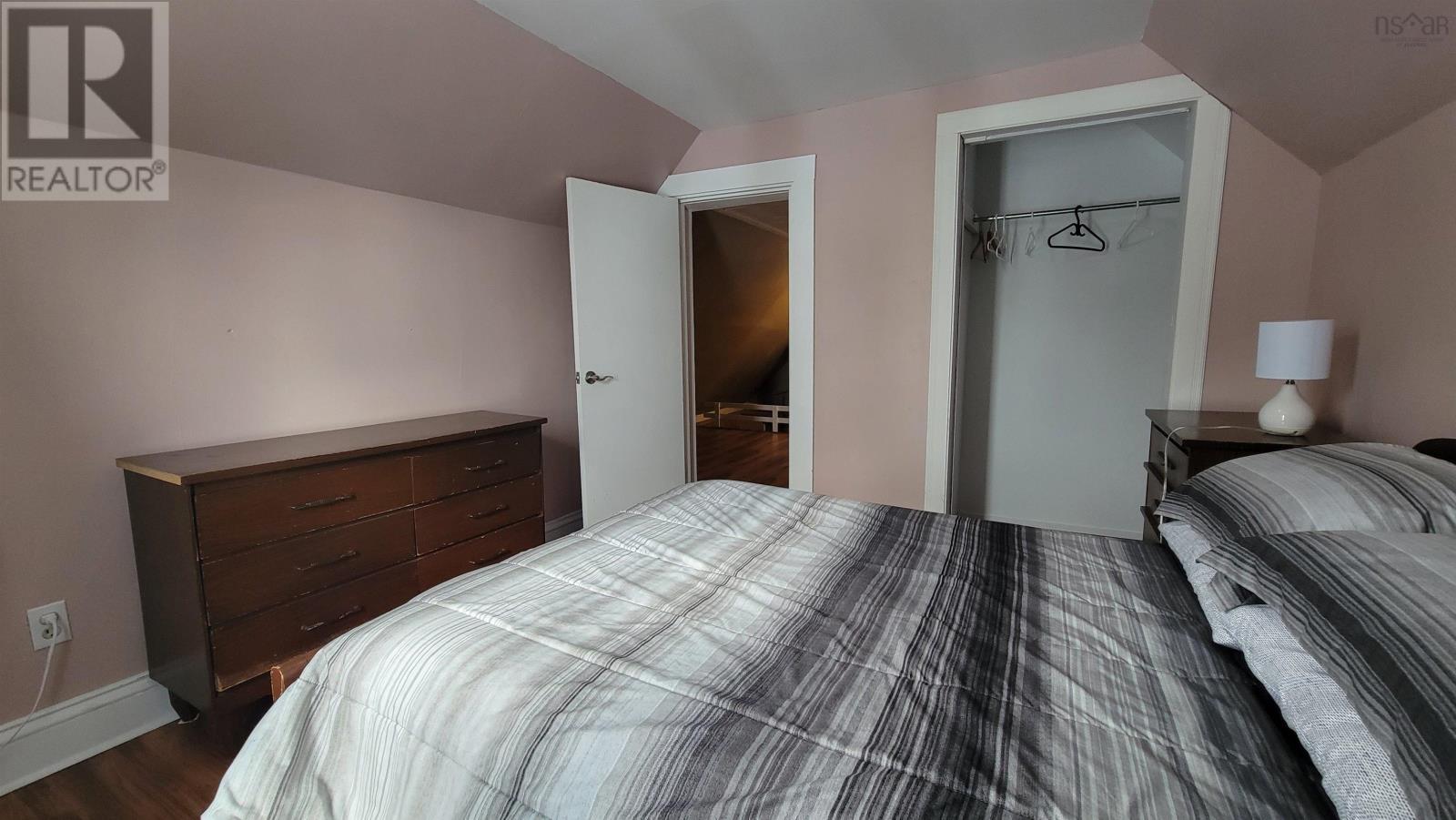 Property 30 of 30 of 30 Parade Street