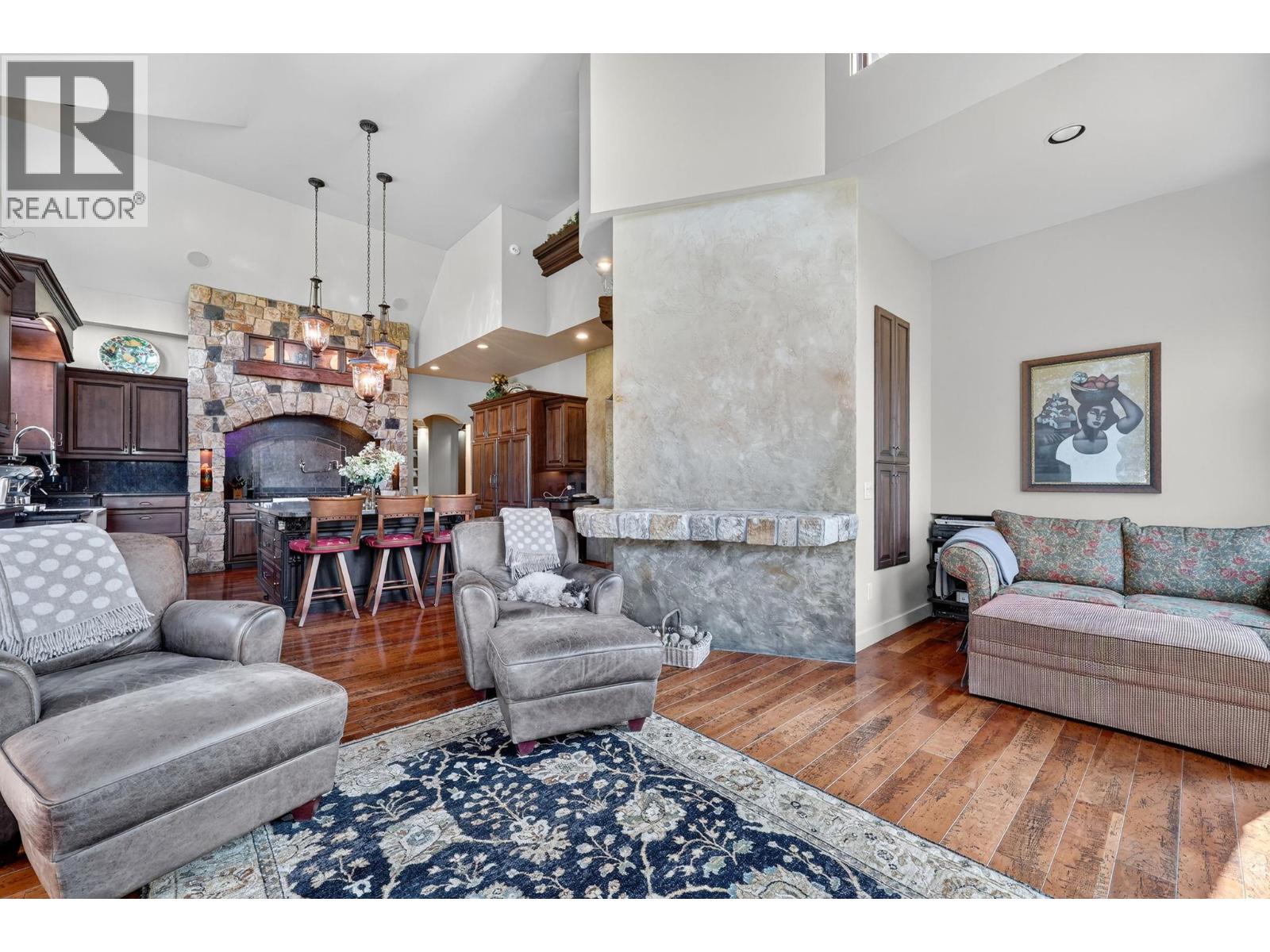  12056 Okanagan Centre Road West, Lake Country