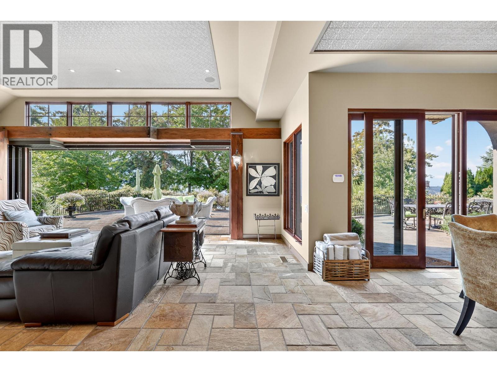  12056 Okanagan Centre Road West, Lake Country