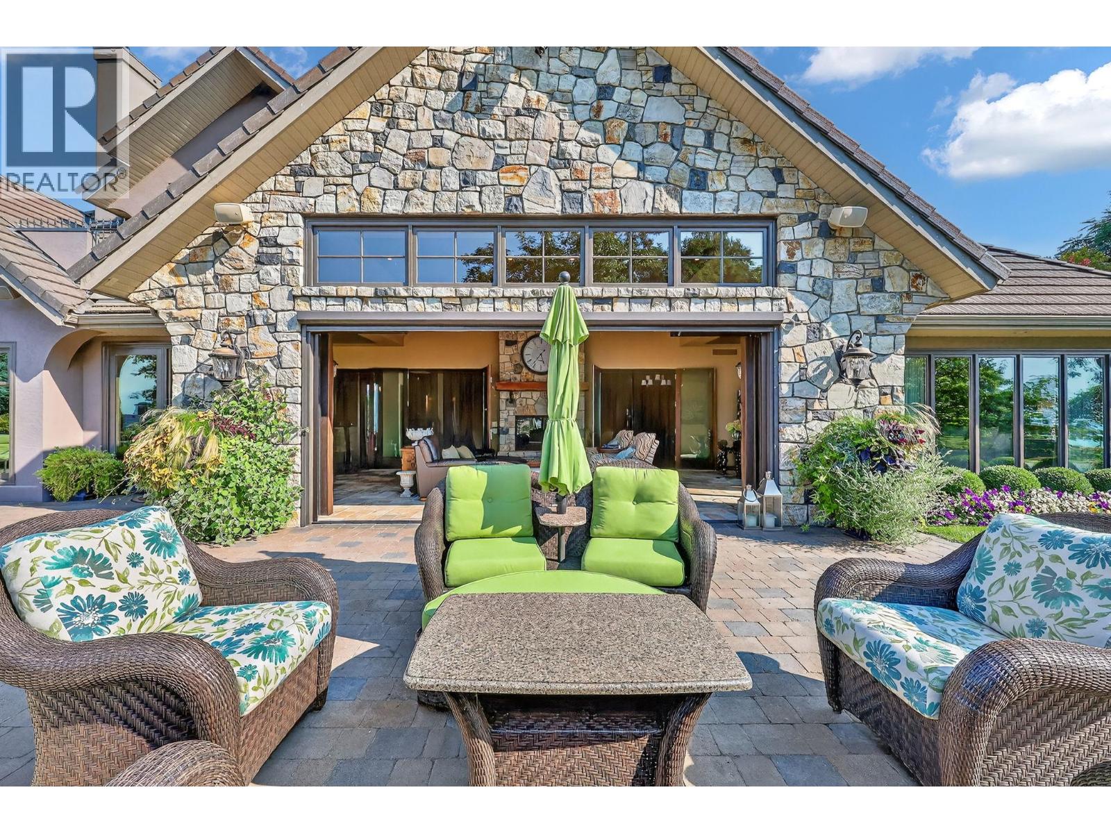  12056 Okanagan Centre Road West, Lake Country