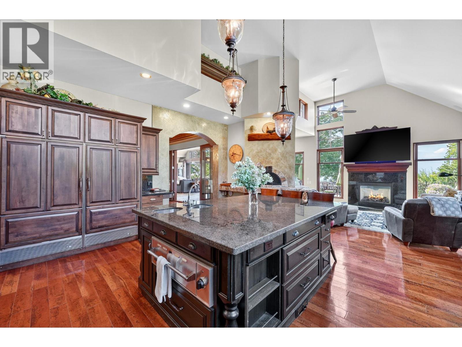  12056 Okanagan Centre Road West, Lake Country