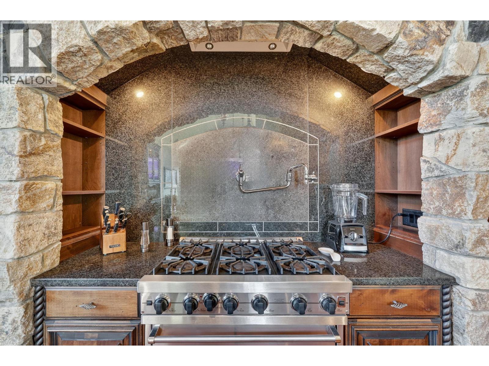  12056 Okanagan Centre Road West, Lake Country