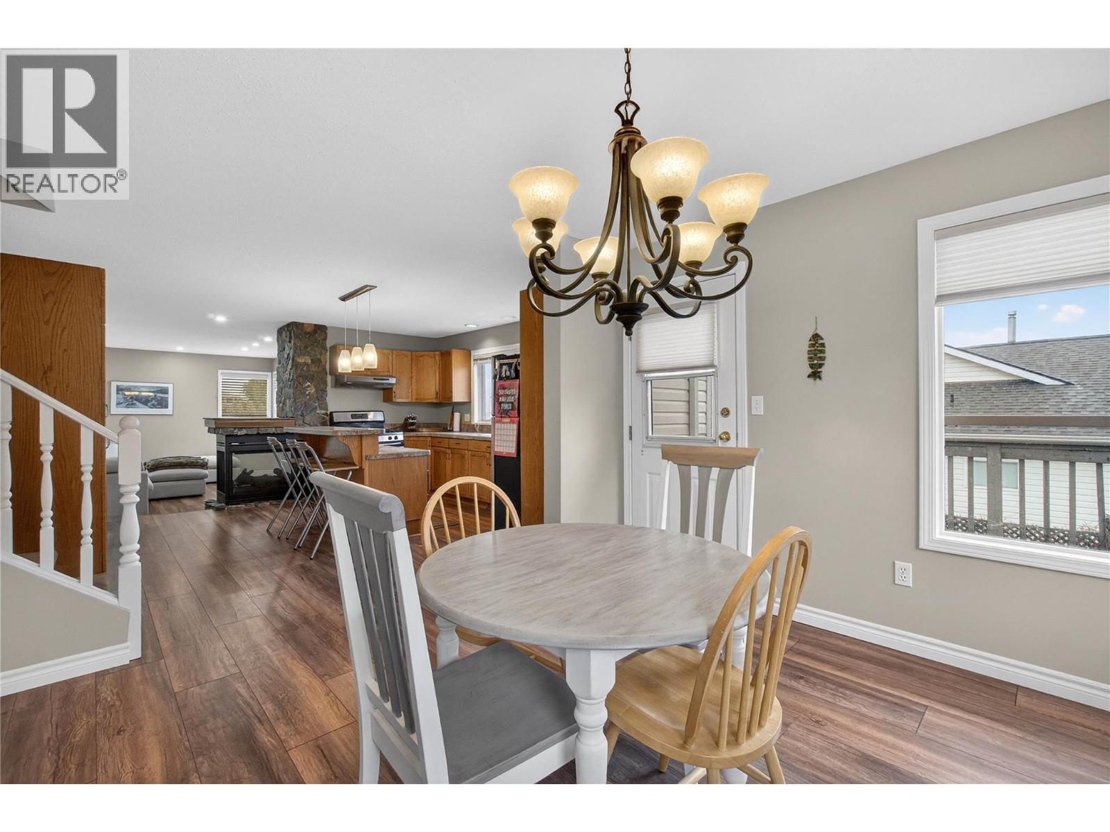  4851 13 Street Northeast, Salmon Arm