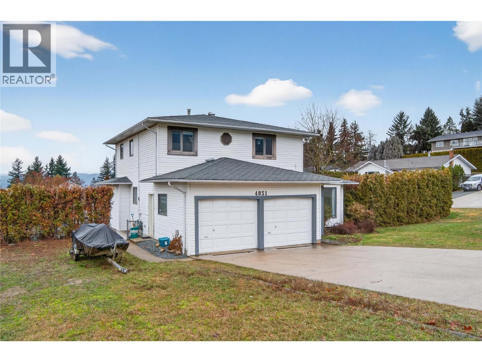  4851 13 Street Northeast, Salmon Arm