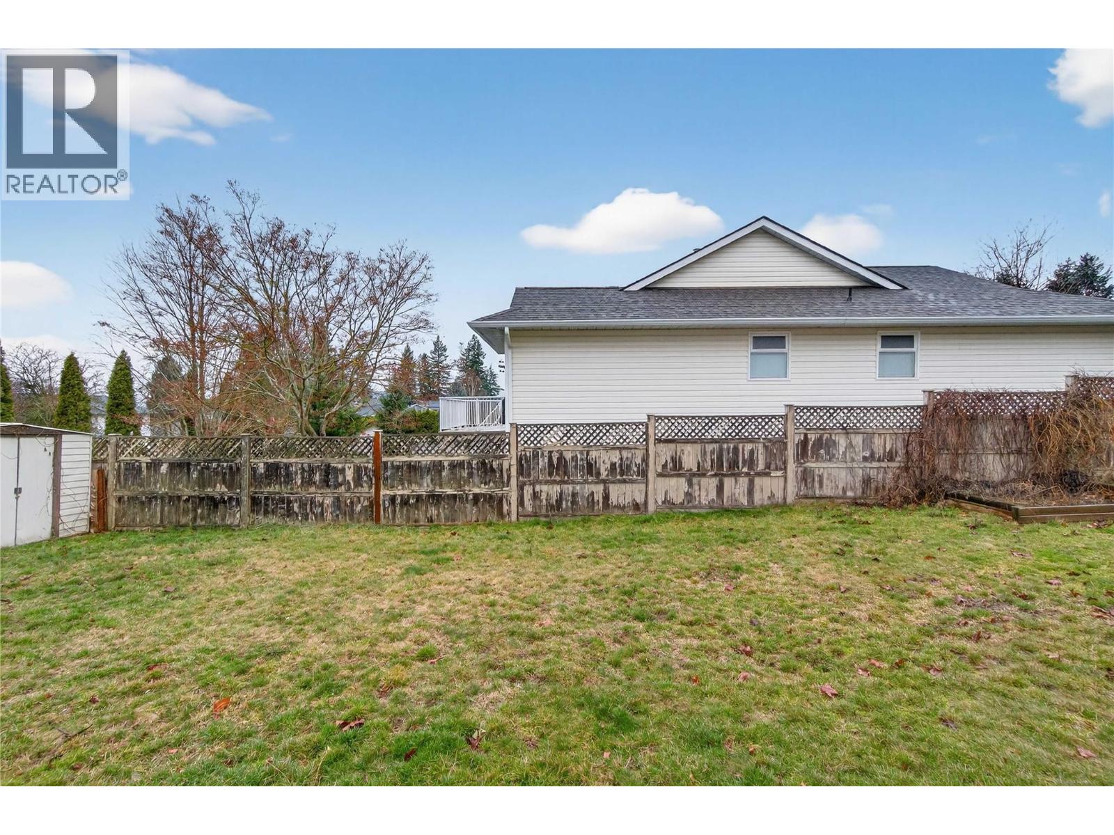  4851 13 Street Northeast, Salmon Arm