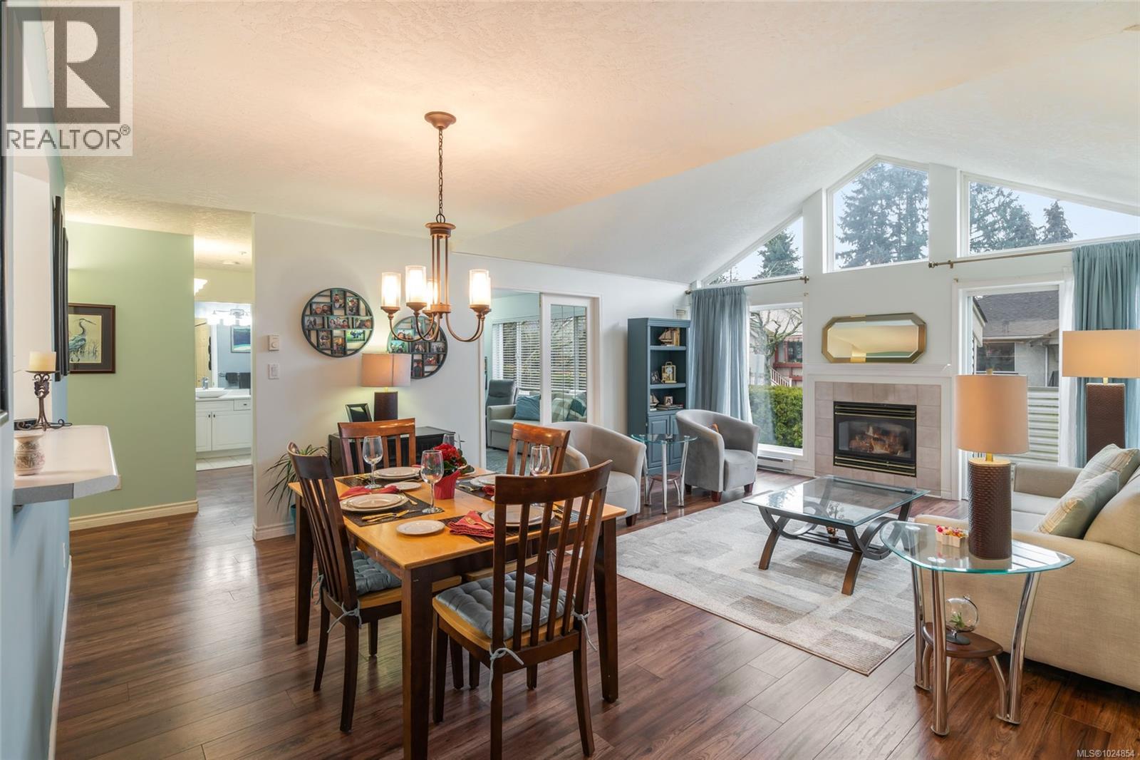 6 571 Bradley St, Nanaimo