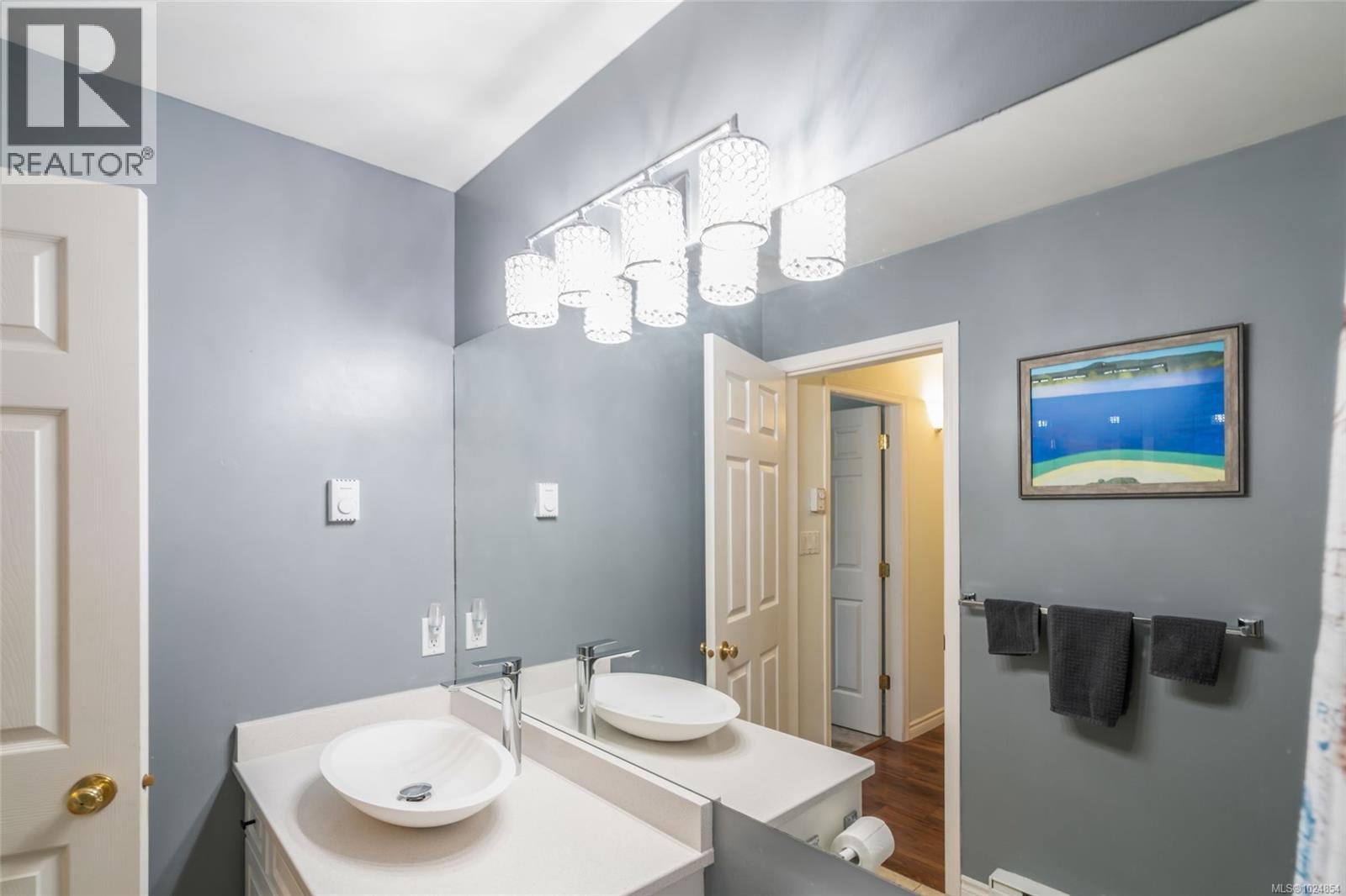 6 571 Bradley St, Nanaimo