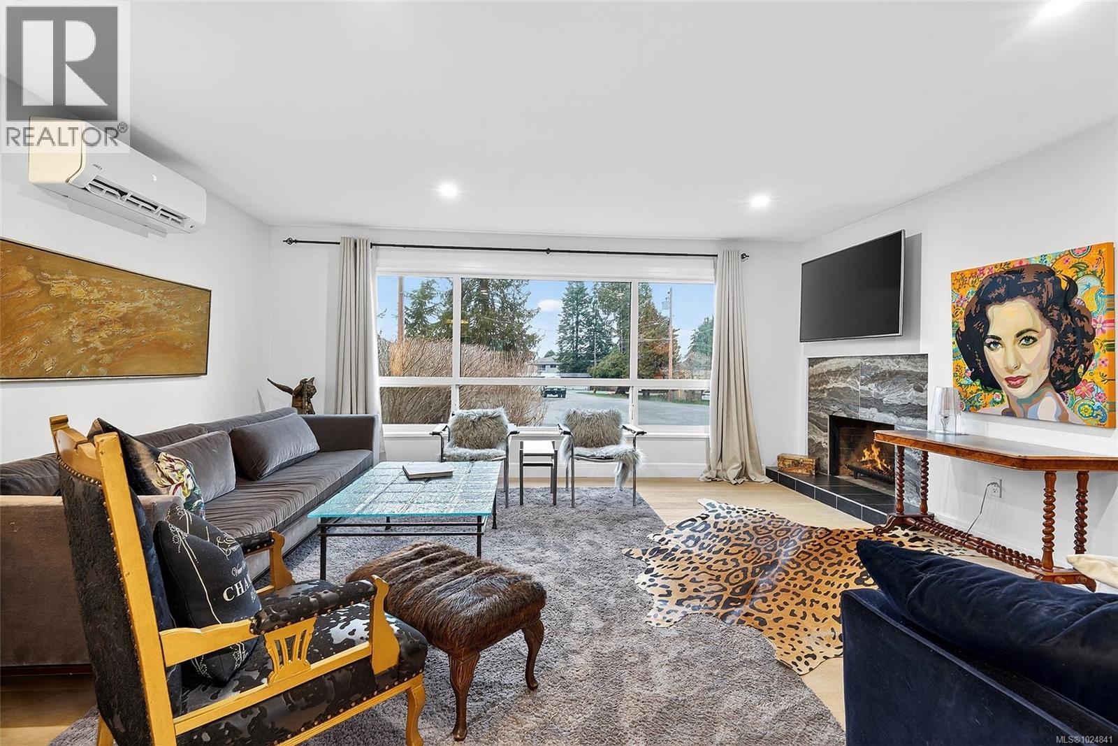 228 Potlatch St, Parksville