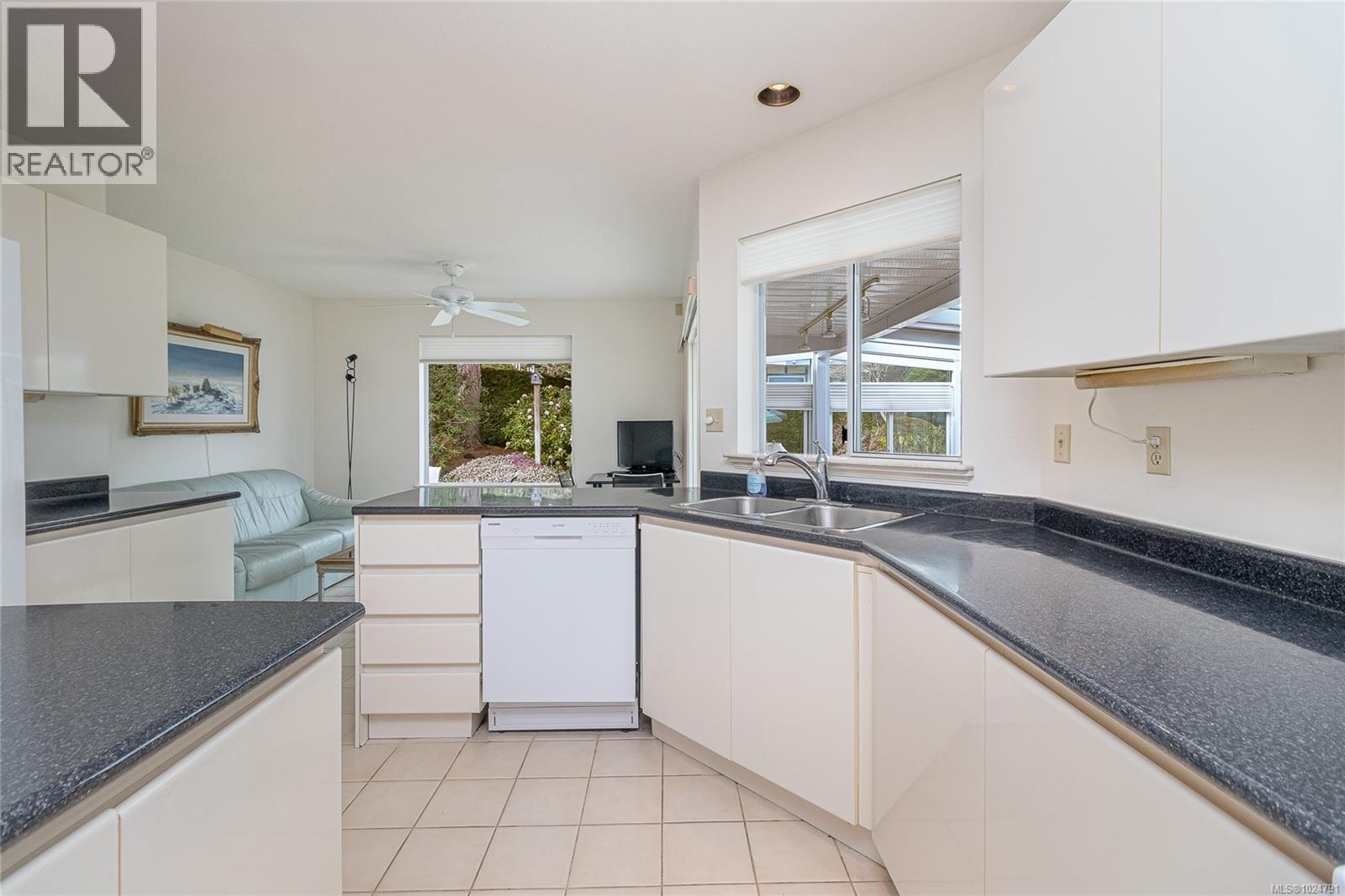 3716 Marine Vista, Cobble Hill