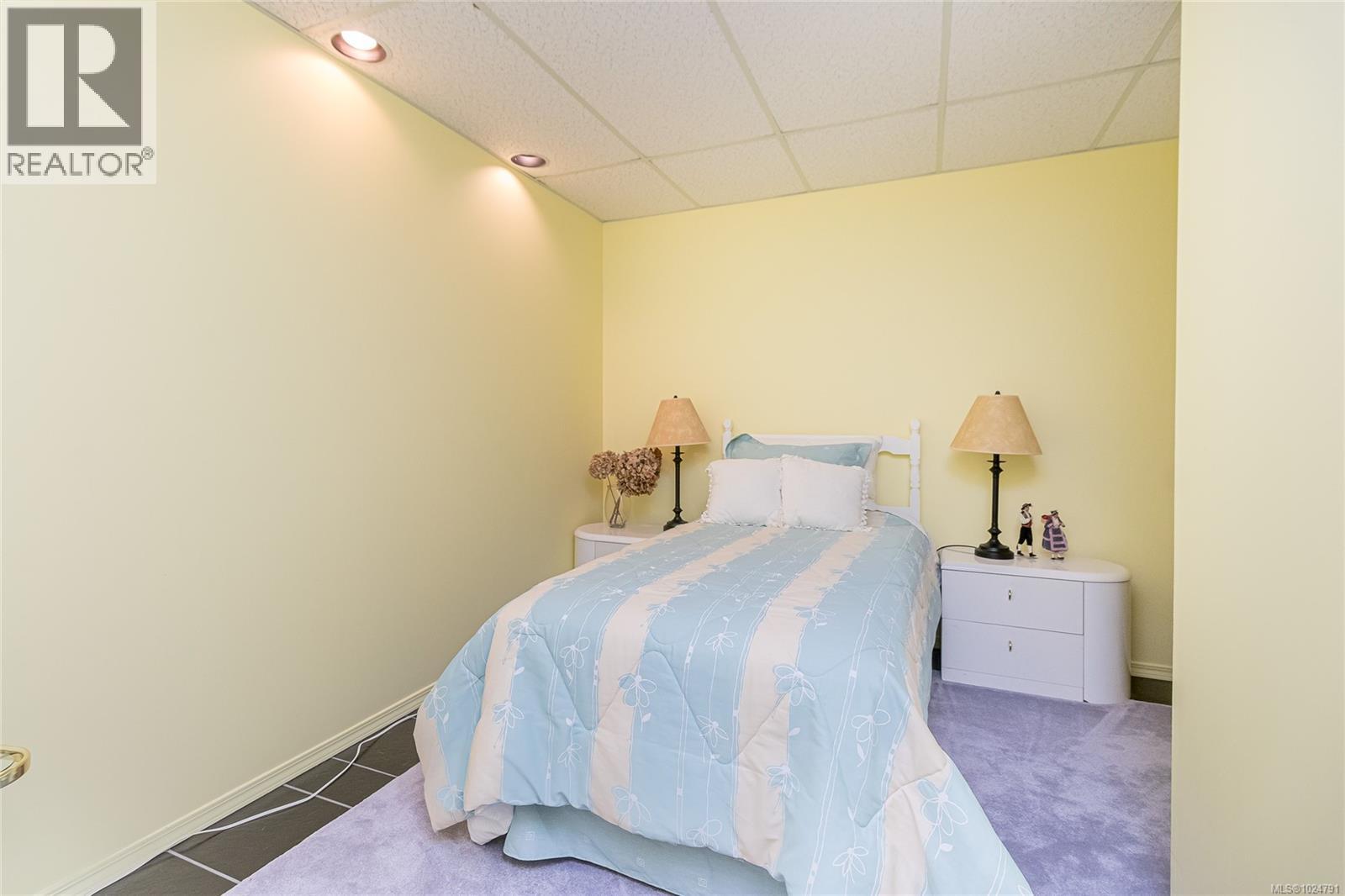 3716 Marine Vista, Cobble Hill