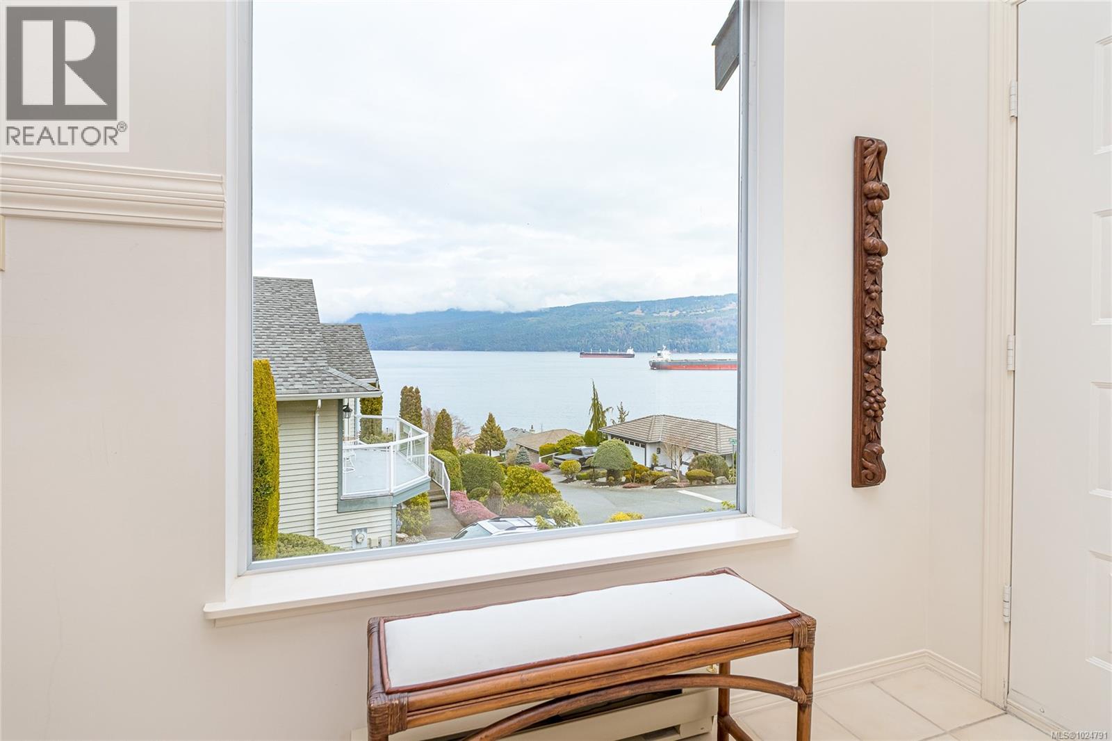 3716 Marine Vista, Cobble Hill