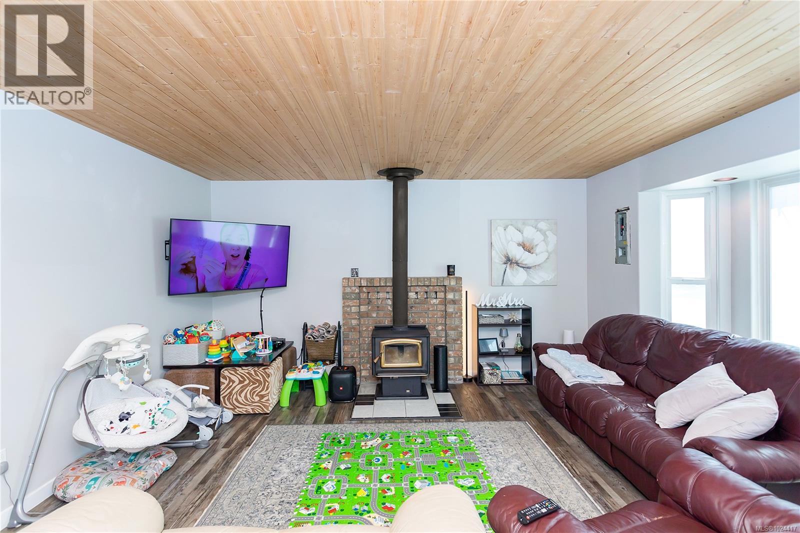 #7 4604 HAMMOND BAY RD - 4