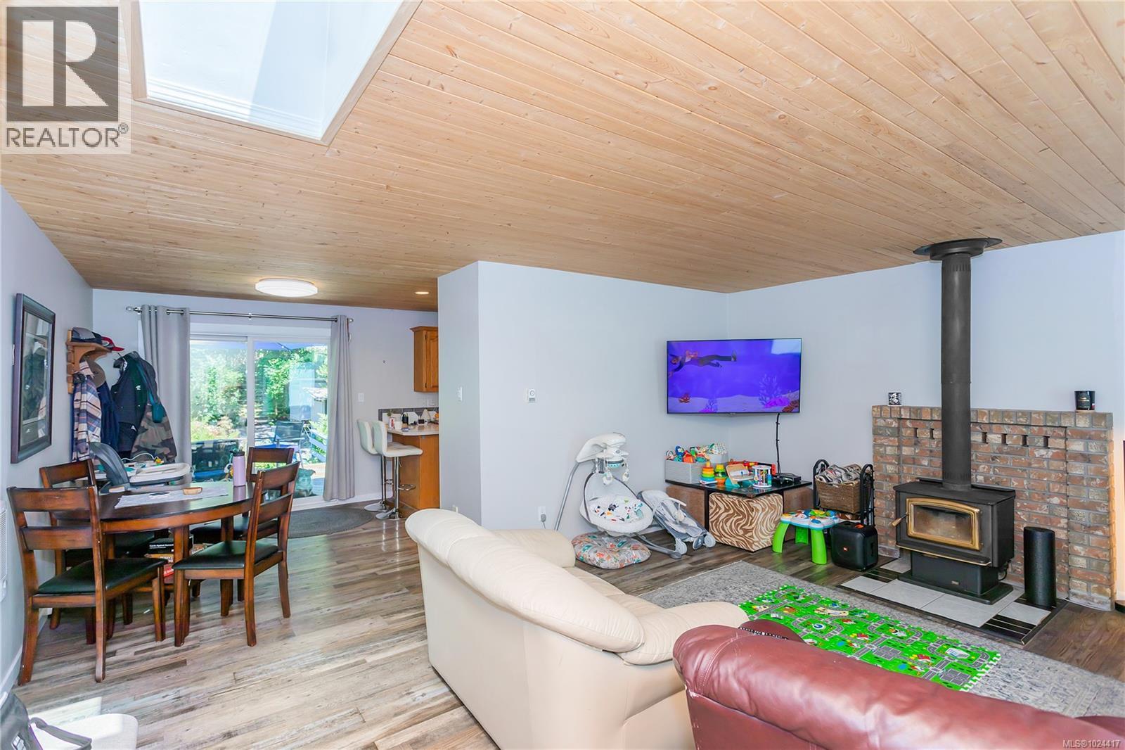 #7 4604 HAMMOND BAY RD - 5