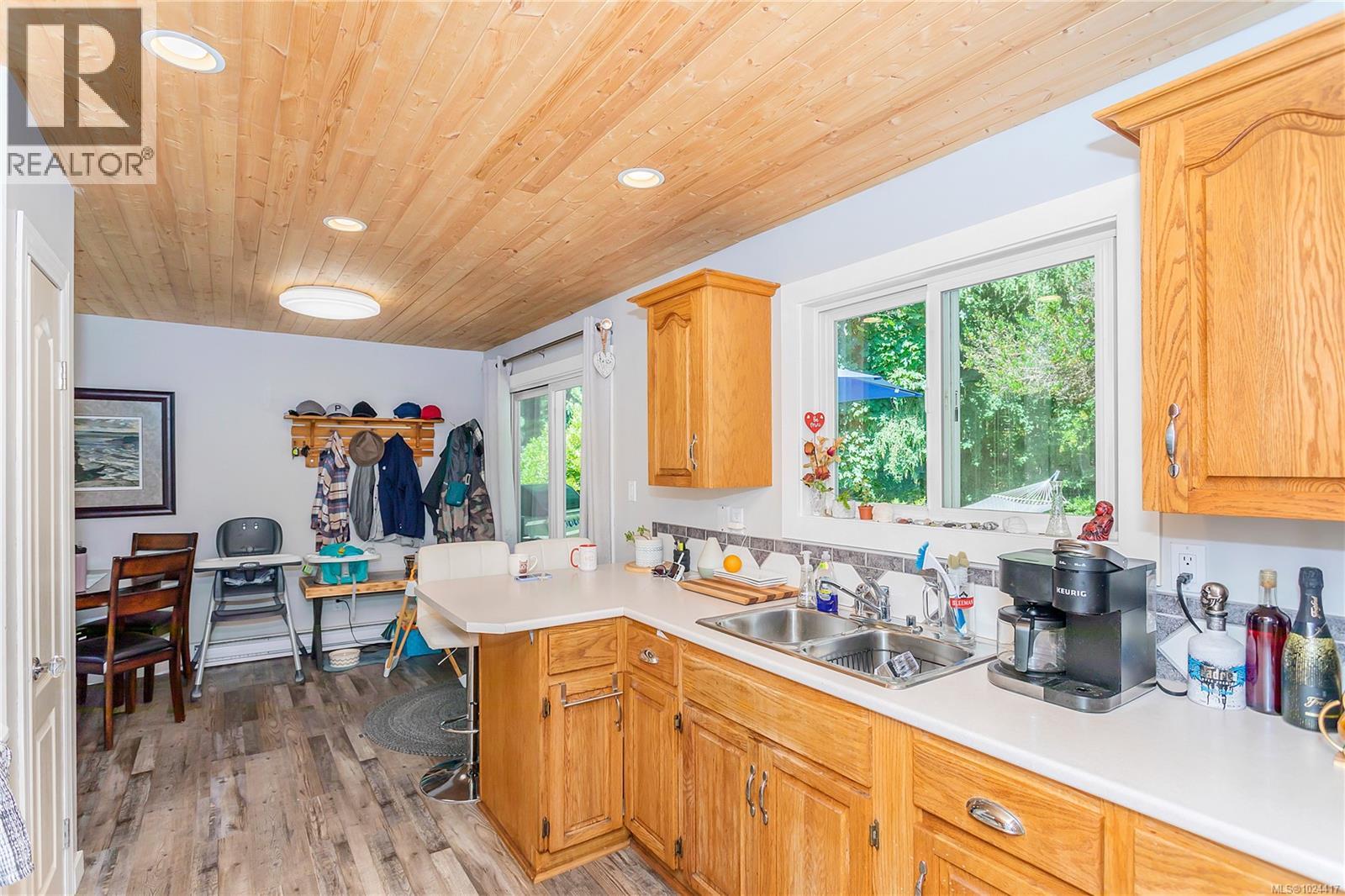 #7 4604 HAMMOND BAY RD - 6