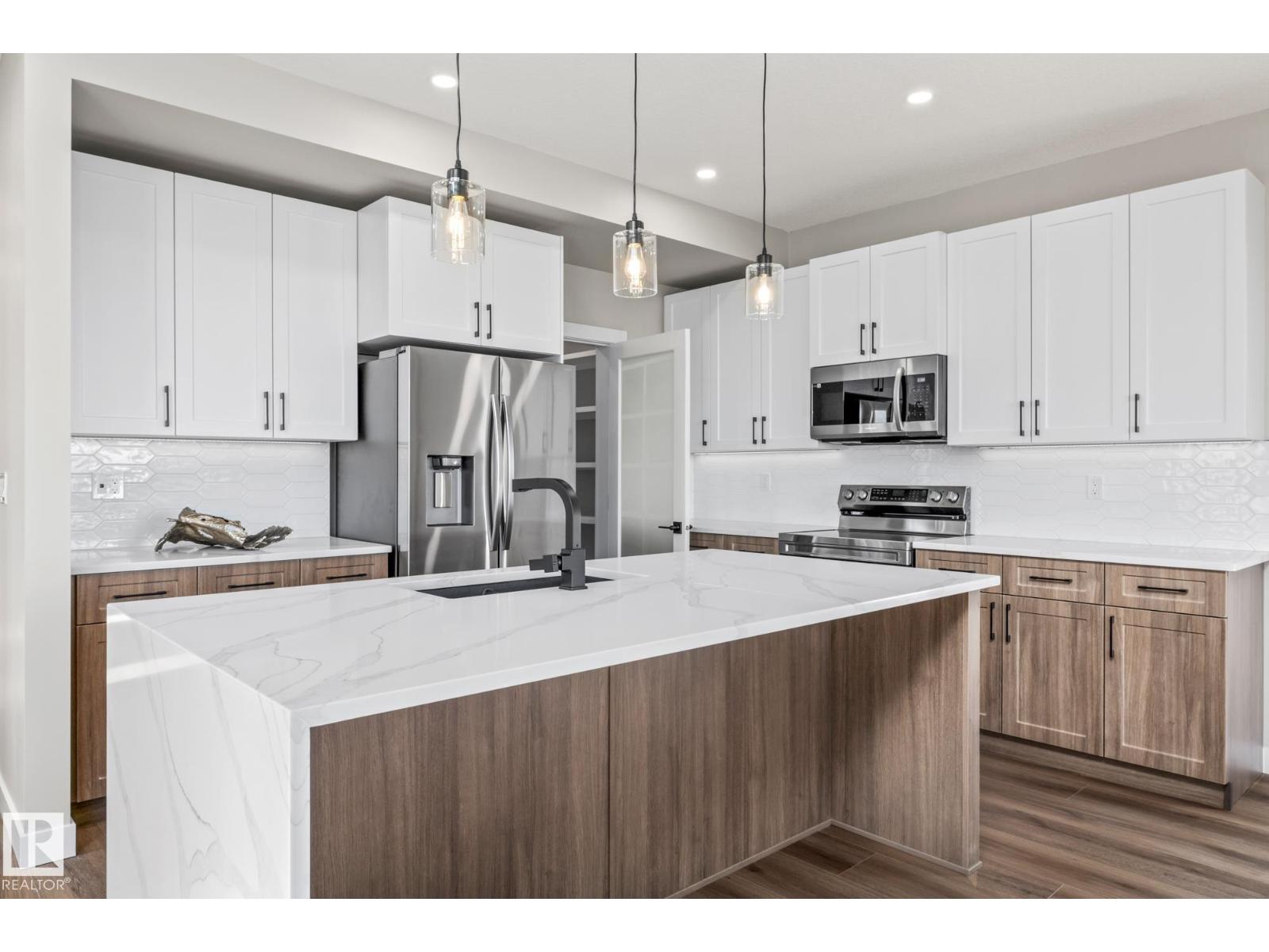 671 King ST, Spruce Grove