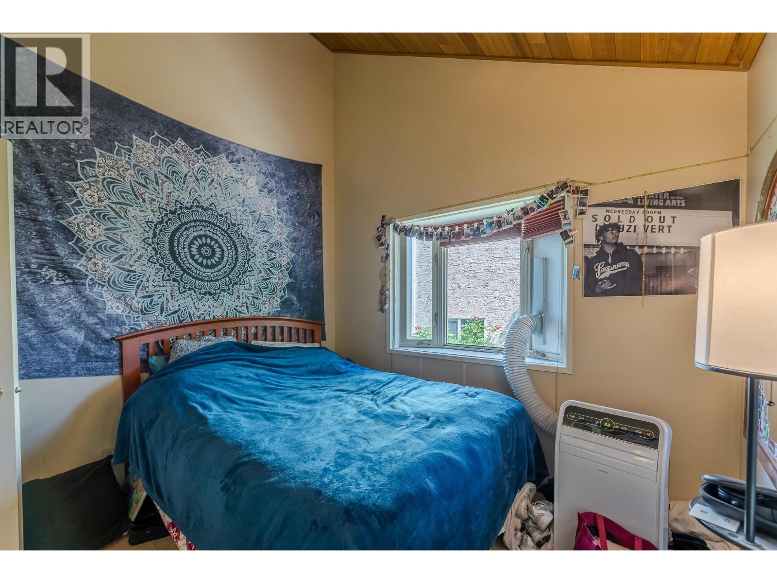 186 DEWDNEY Crescent, Penticton