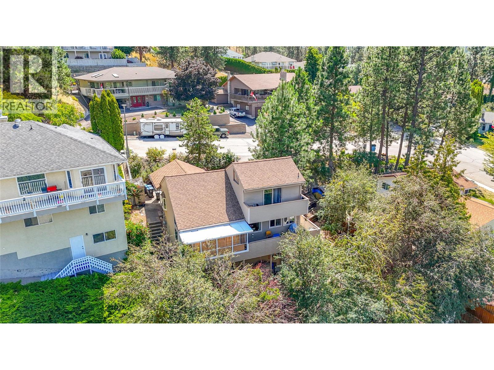 186 DEWDNEY Crescent, Penticton