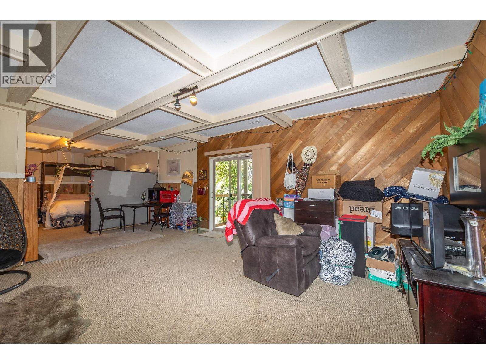 186 DEWDNEY Crescent, Penticton