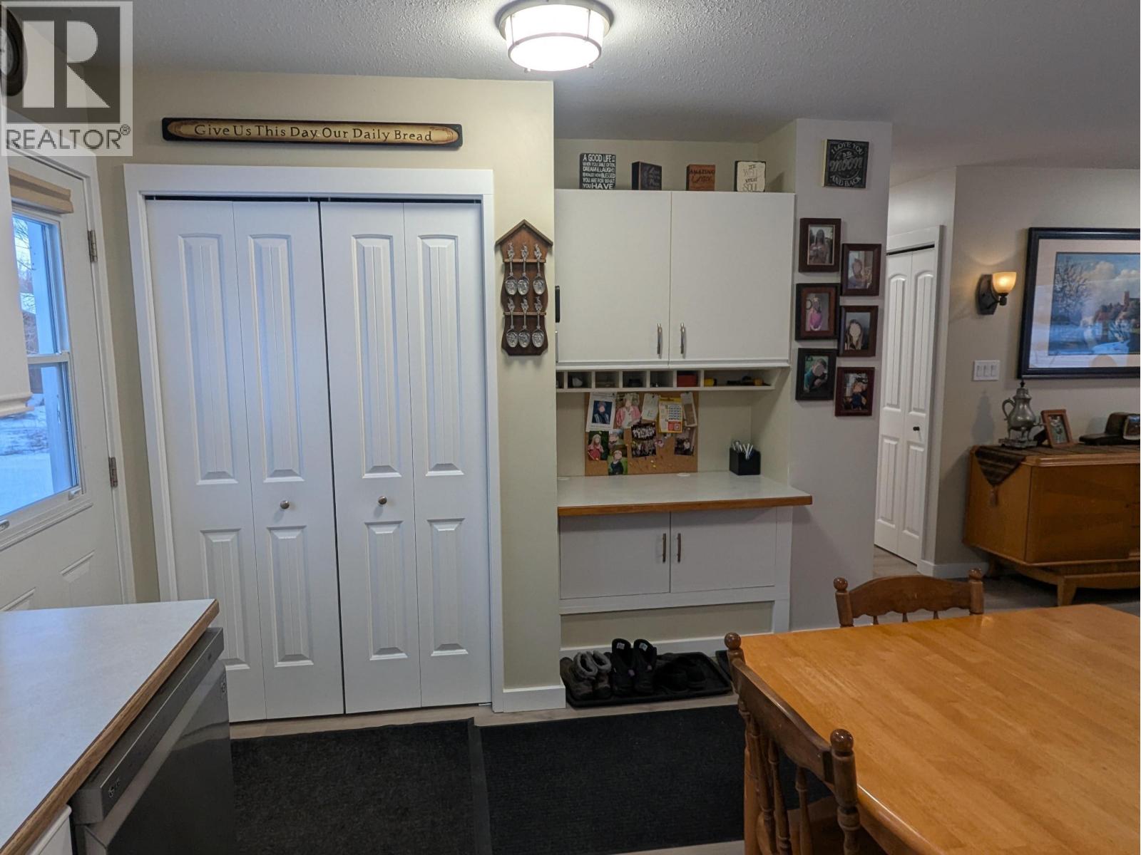 1668 TOWER STREET, Telkwa