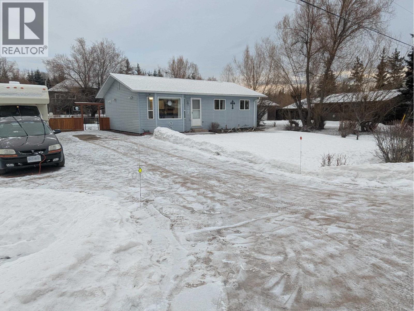 1668 TOWER STREET, Telkwa