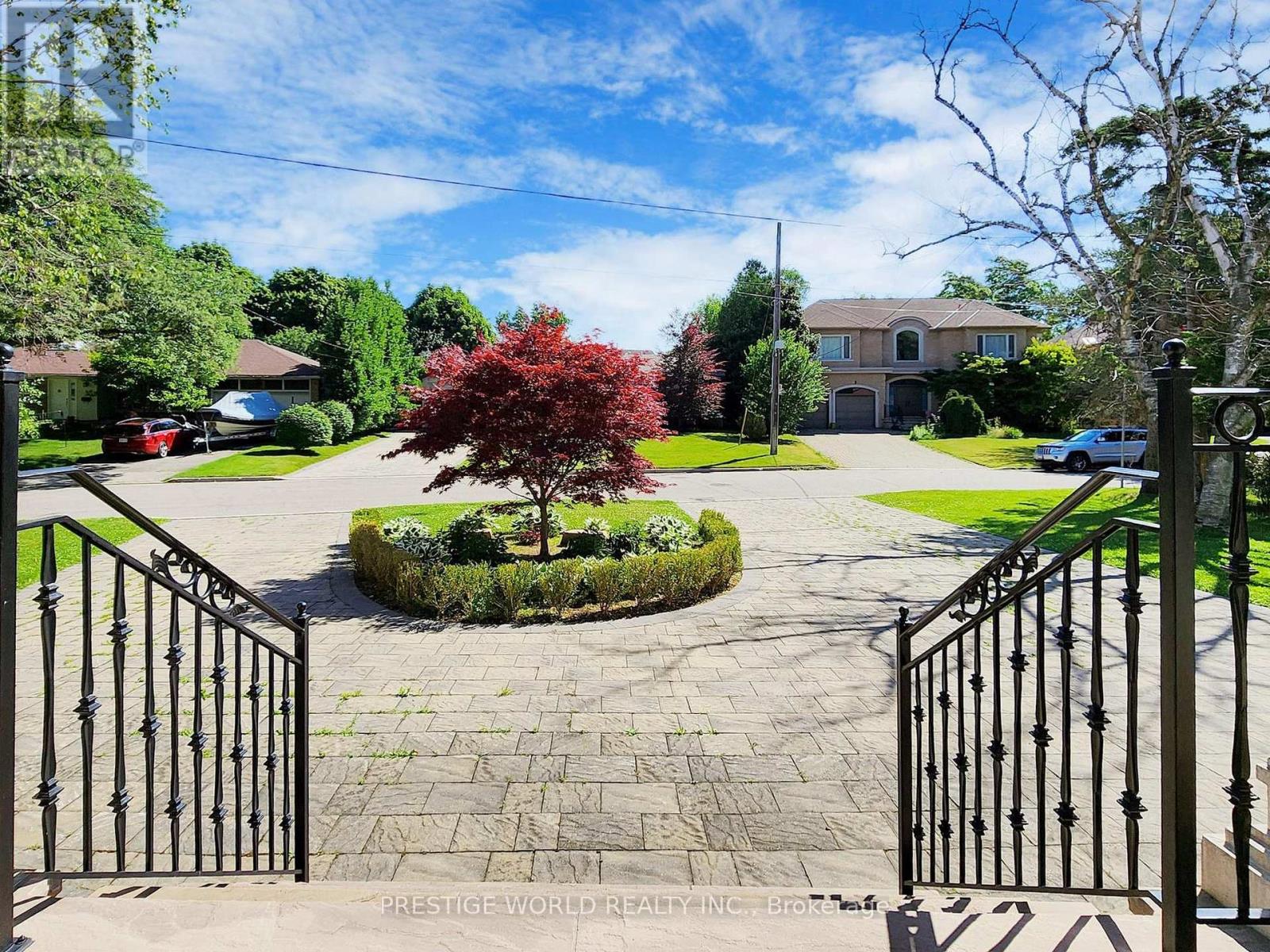 6 BLAINE DRIVE - 3