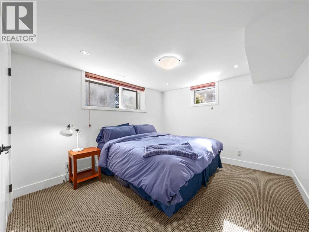 Single Family House for Sale in  Carleton Street SW Upper Mount Royal Calgary 