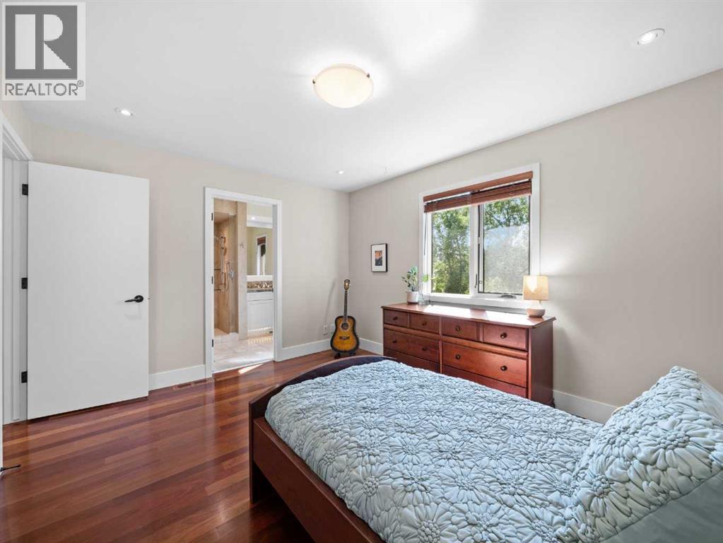 Single Family House for Sale in  Carleton Street SW Upper Mount Royal Calgary 