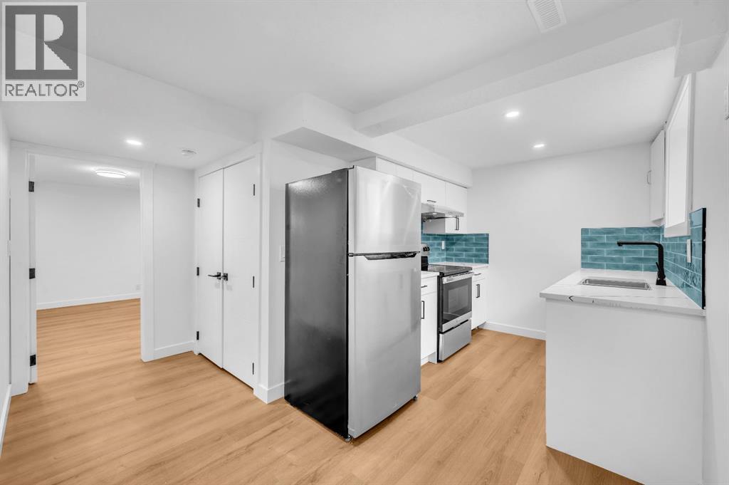 Single Family House for Sale in  Doverville Crescent SE Dover Calgary 