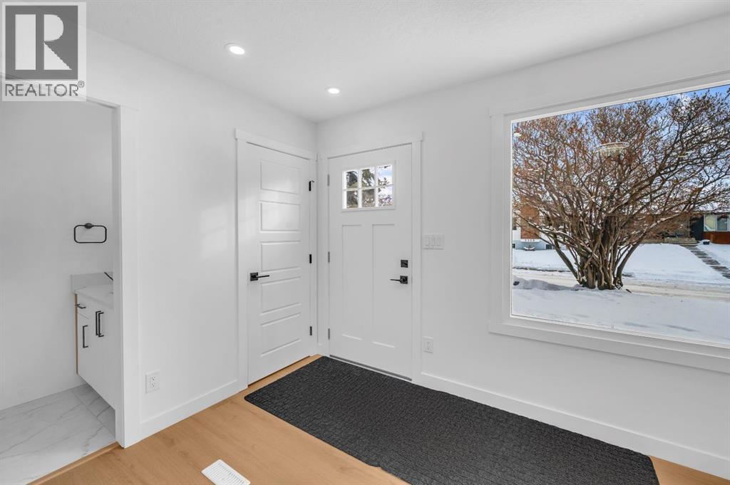 Single Family House for Sale in  Doverville Crescent SE Dover Calgary 