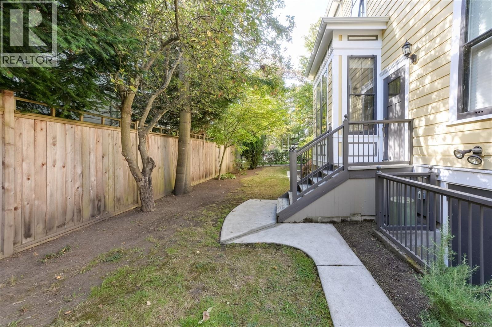  737 Vancouver Street, Victoria