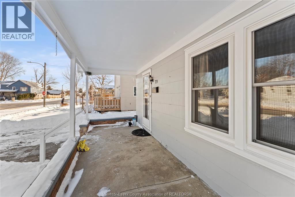29 Whitwam AVENUE - Photo 5 of 39, Leamington, Ontario