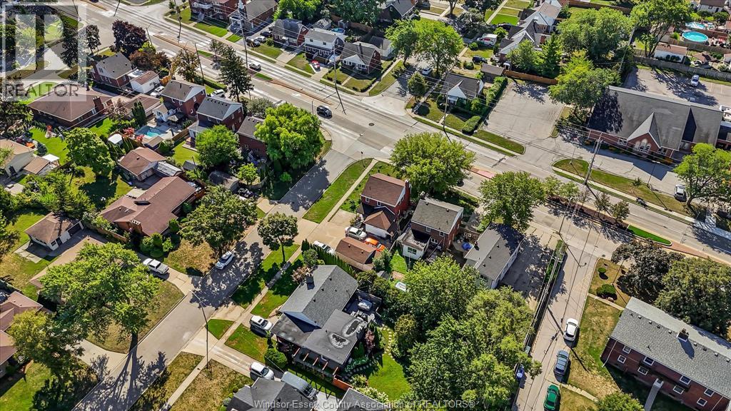 5188 WYANDOTTE - 41