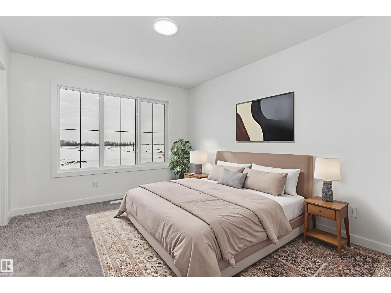 1070 MCLEOD AV - 23