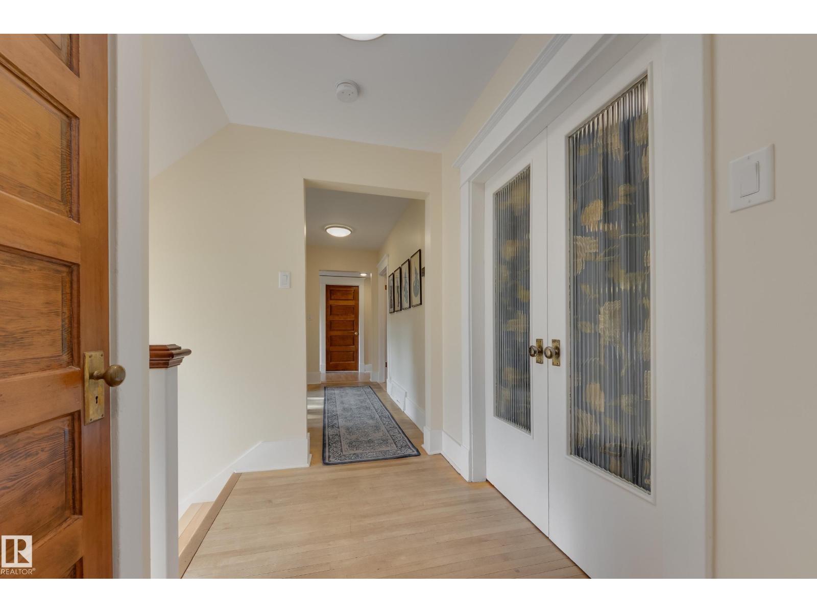 10828 125 ST NW, Edmonton