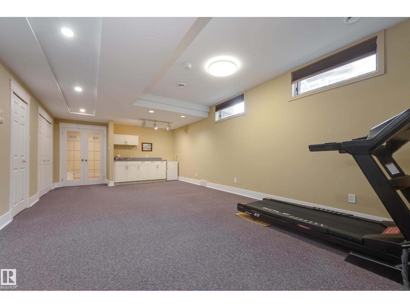 10828 125 ST NW, Edmonton