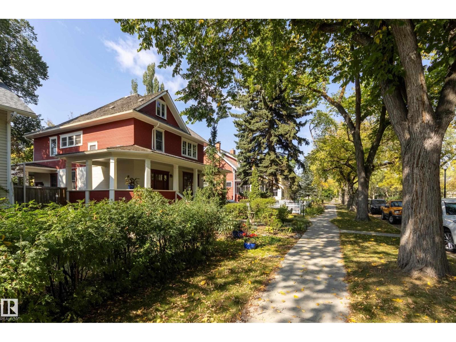 10828 125 ST NW, Edmonton