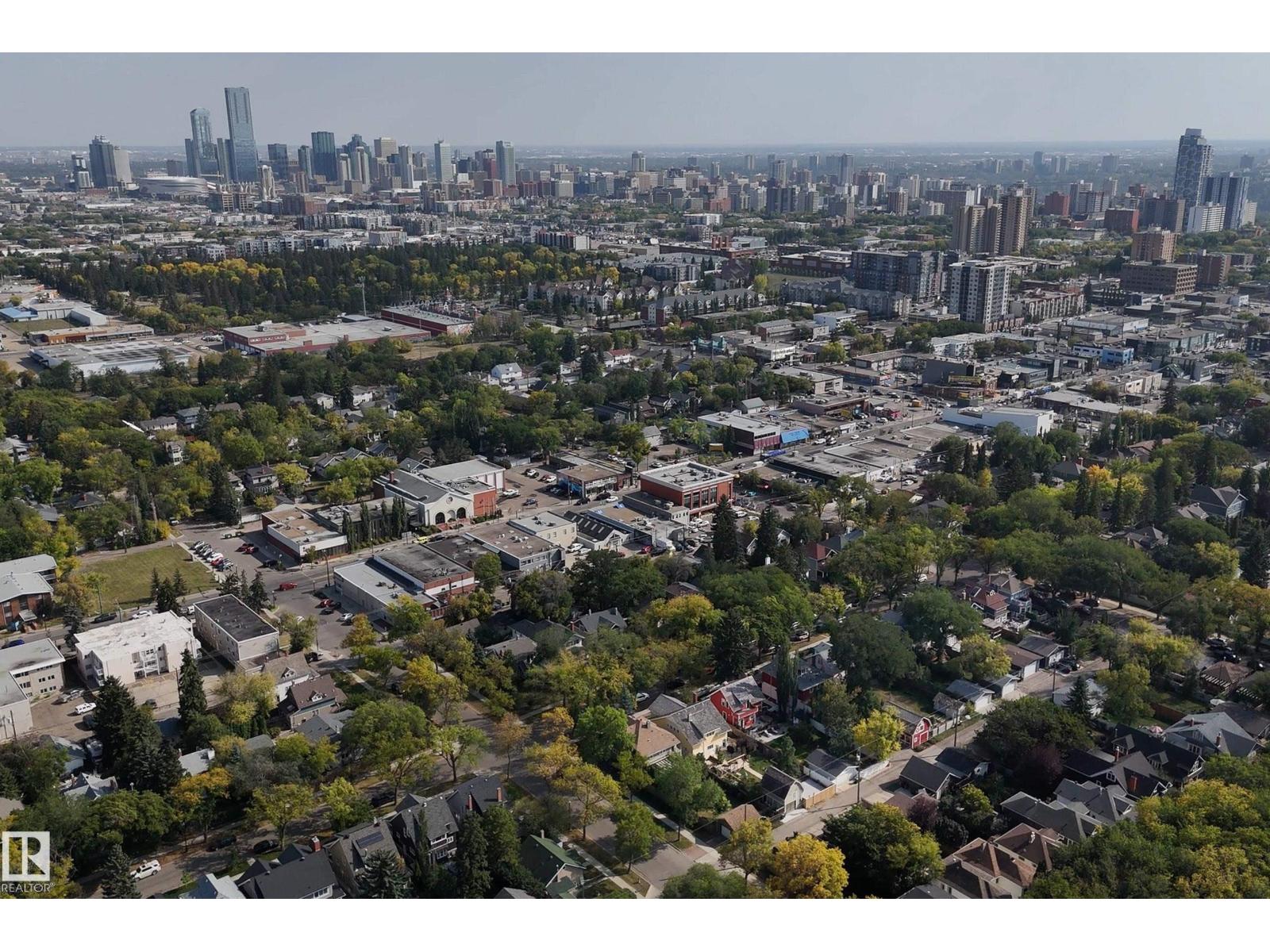 10828 125 ST NW, Edmonton