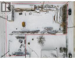5013 48 Street, Camrose, AB T4V1L9 Photo 11
