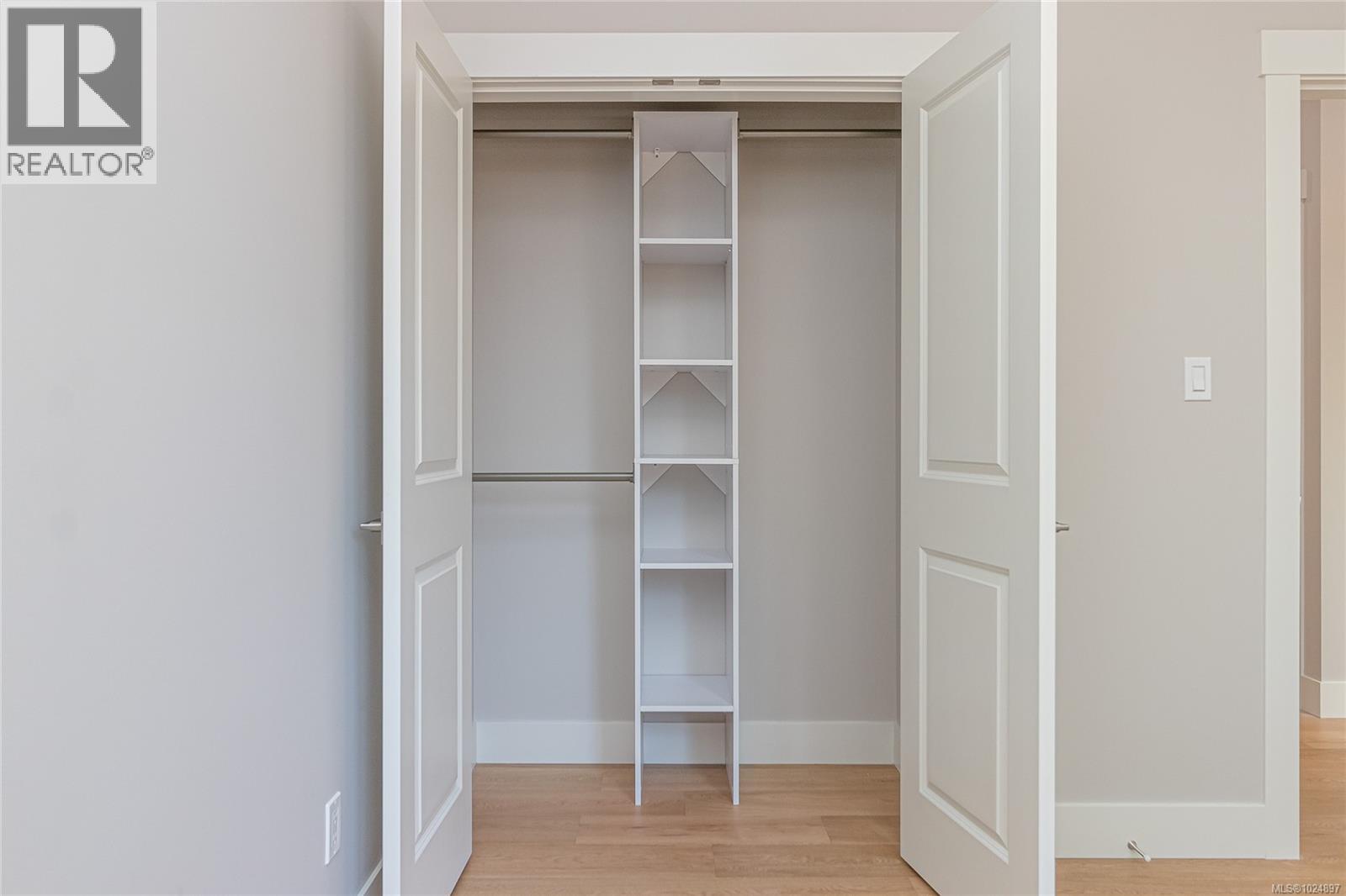 317 Pioneer Cres, Parksville