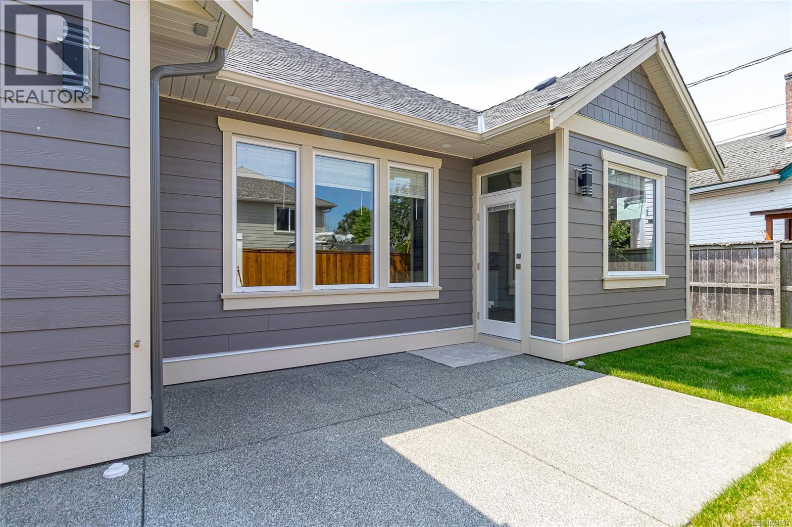 317 Pioneer Cres, Parksville