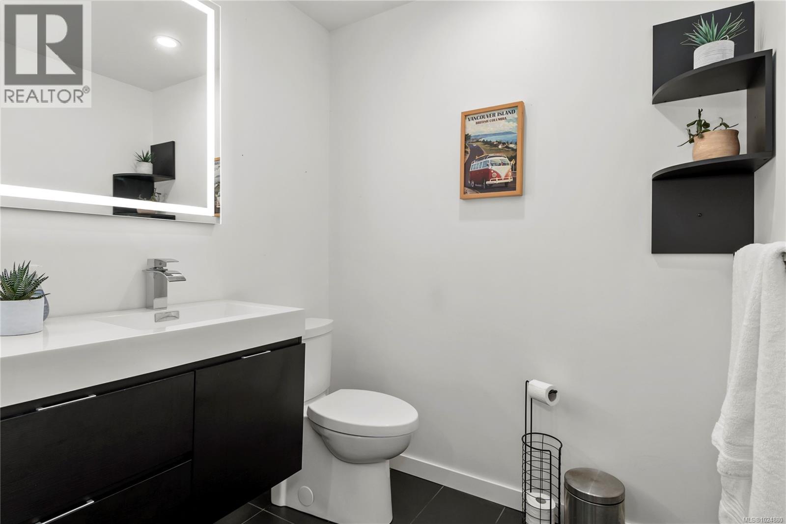 525 Cove Pl, Campbell River