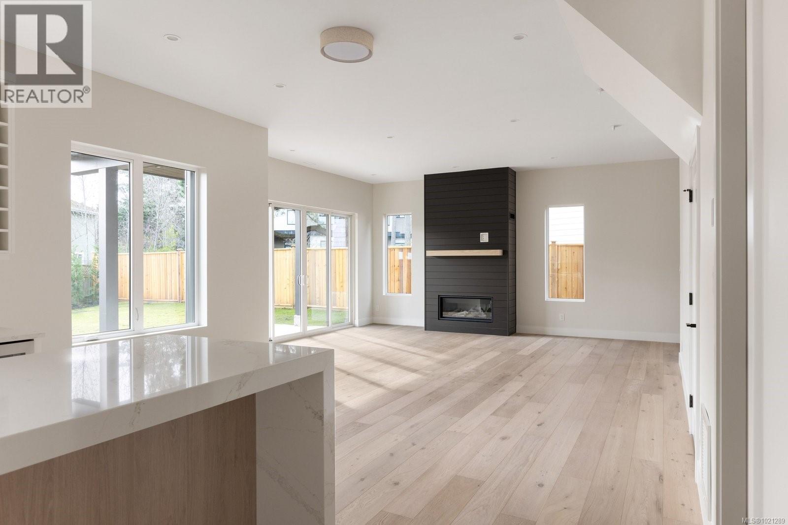 2295 Adela Pl, Sidney