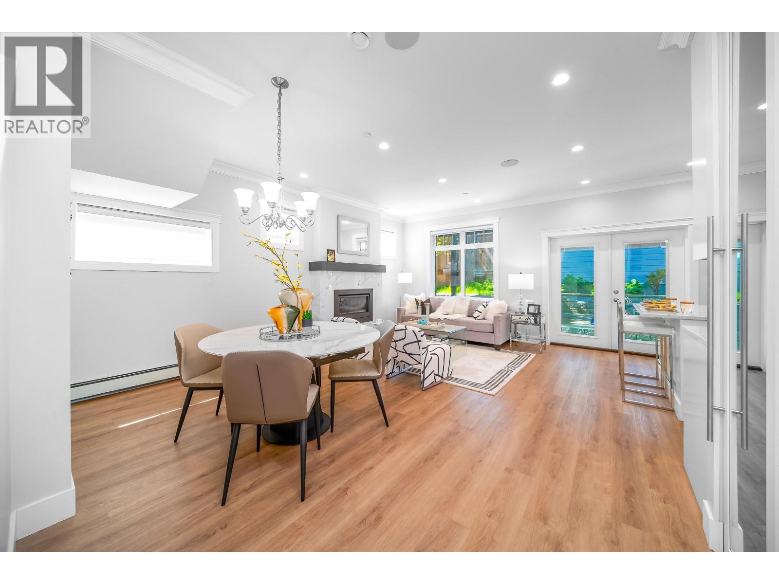 2753 ALMA Street - photo 2