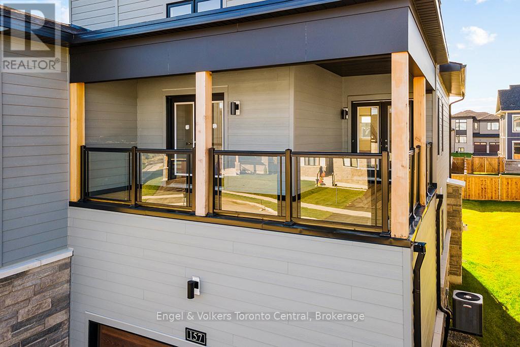 157 SPRINGSIDE photo 3